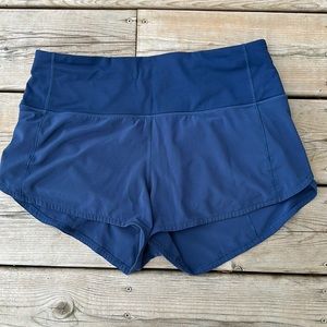 Lululemon Speed Up Shorts - Size 8